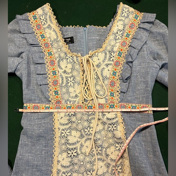 Blue Renaissance - Picture 5 of 10